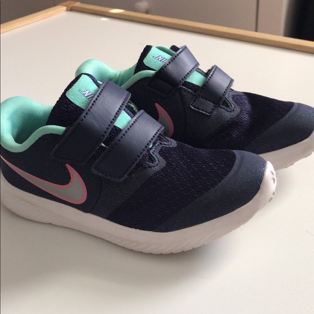 Nike shoes